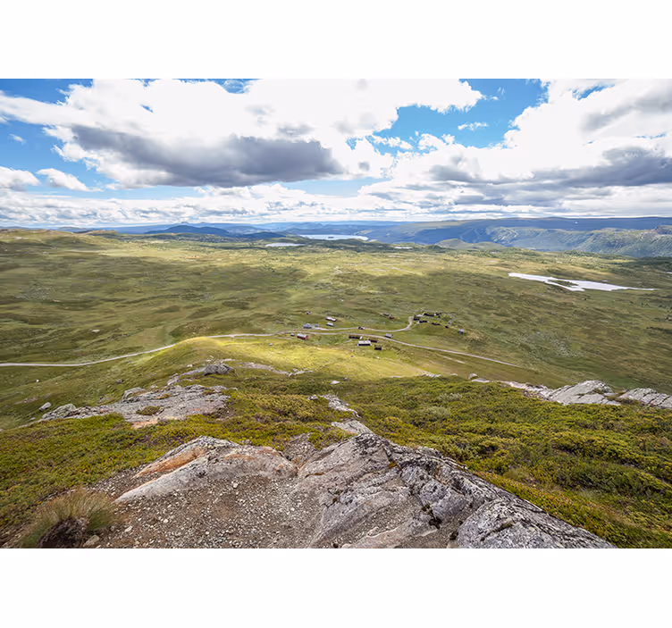 Tapisserie paysage vue de verdure montagneuse - TenStickers