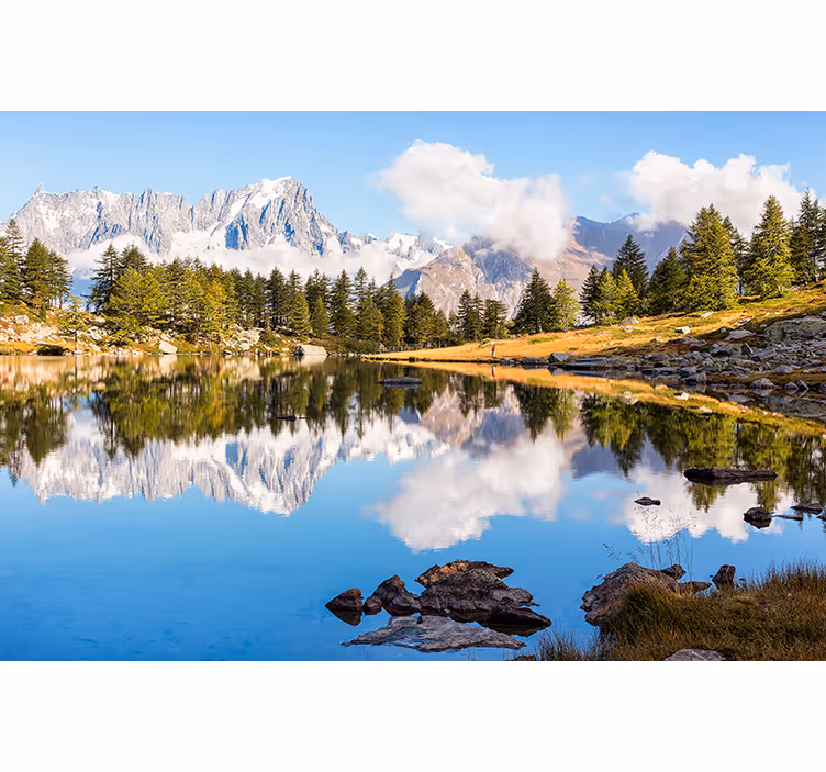 Tapisserie paysage réflexion de montagne - TenStickers