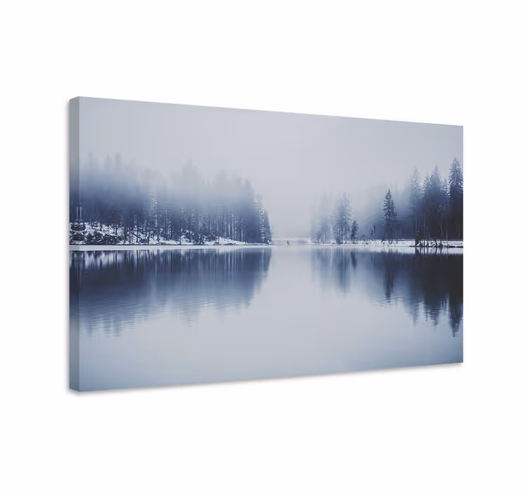 Tableau paysage reflet de forêt brumeuse - TenStickers