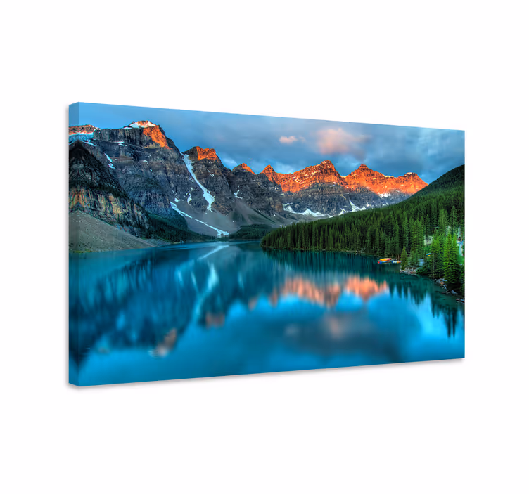 Tableau d'un paysage en montagne prés d'un lac - TenStickers