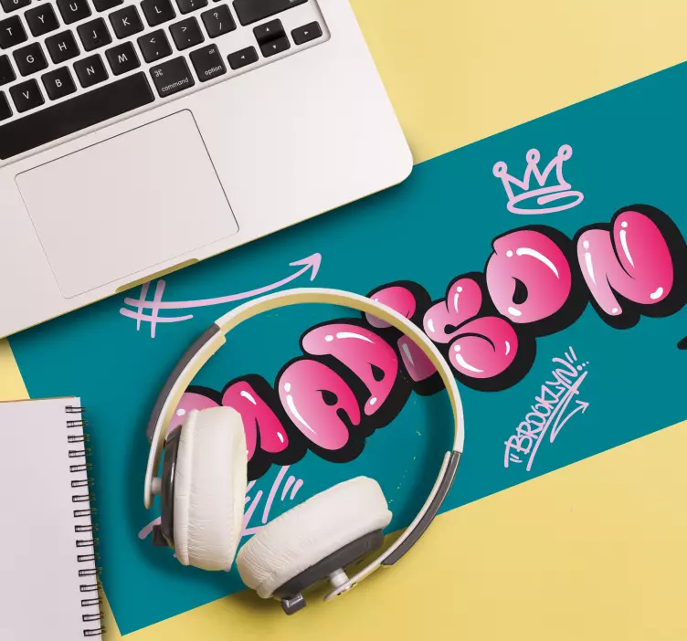 XXL Tapis de souris nom Graffiti rose - TenStickers