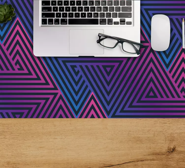 Tapis de souris motif lignes triangulaires vibrantes - TenStickers