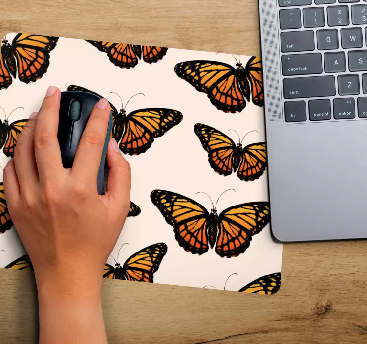 Tapis de souris motif papillon vibrant - TenStickers