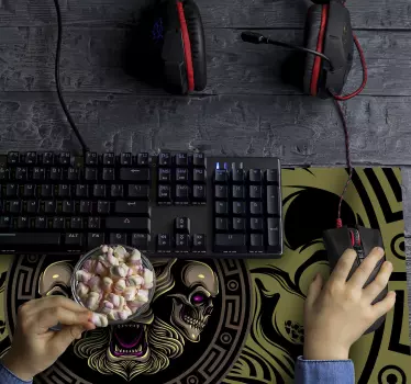 Tapis de souris gamer emblème de lion féroce - TenStickers