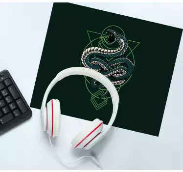 Tapis de souris gamer illustration de serpent détaillée - TenStickers