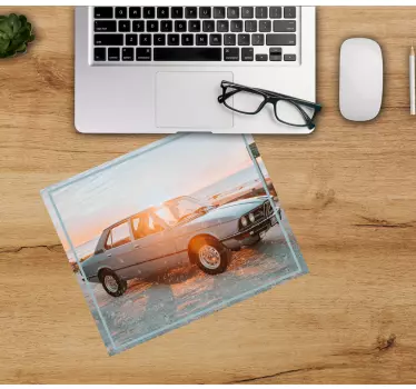 Tapis de souris gamer voiture classique bord de mer - TenStickers
