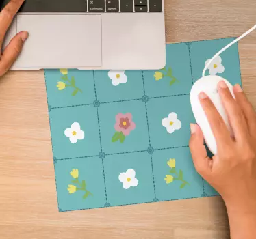 Tapis de souris motif arrangement de carreaux floraux - TenStickers