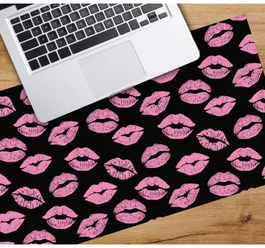 Tapis de souris motif baisers imprimés - TenStickers