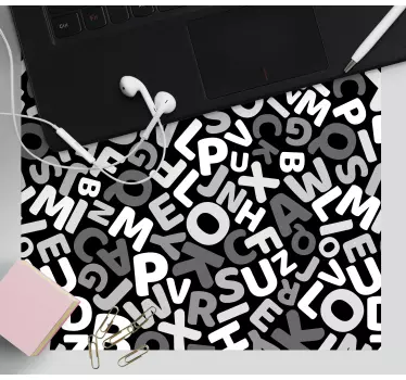 Tapis de souris motif lettres monochromes abstraites - TenStickers