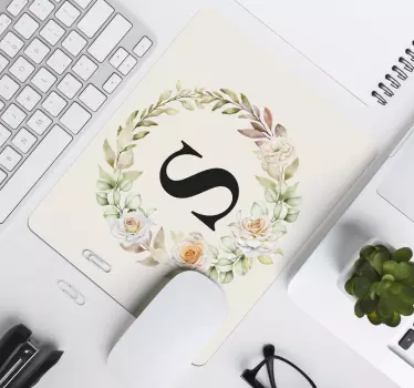 Tapis de souris personnalisable design floral initial - TenStickers