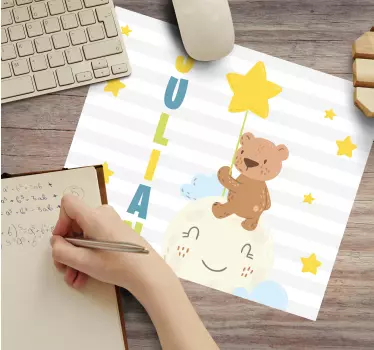 Tapis de souris personnalisable ours tenant une étoile - TenStickers