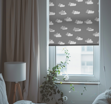 Store enrouleur chambre enfant gris motif de cumulus - TenStickers