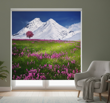 Store enrouleur bureau paysage de fleurs en montagne - TenStickers