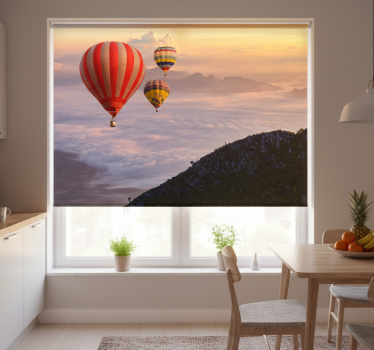 Store enrouleur cuisine ballons de baudruche dans le ciel - TenStickers