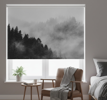 Store enrouleur gris forêt brumeuse noir et blanc - TenStickers