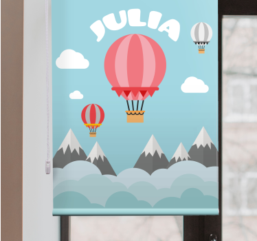 Store enrouleur pour chambre enfant montgolfières avec nom - TenStickers