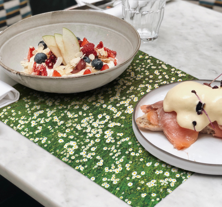 Set de table design bois motif fleurs fraîches - TenStickers