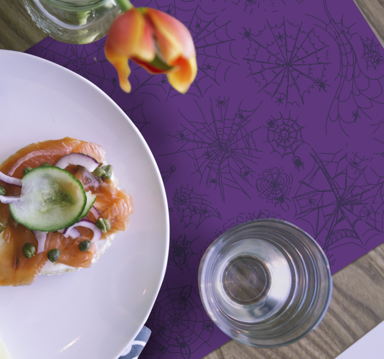 Set de table autre couleur Violet avec araignée et toile - TenStickers