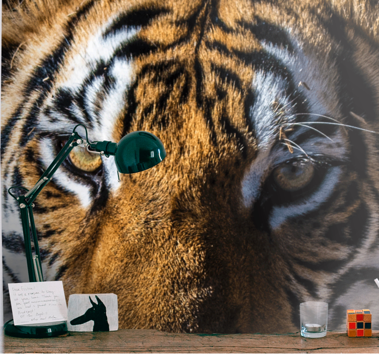 Tapisserie animaux gros plan sur un tigre magnifique - TenStickers
