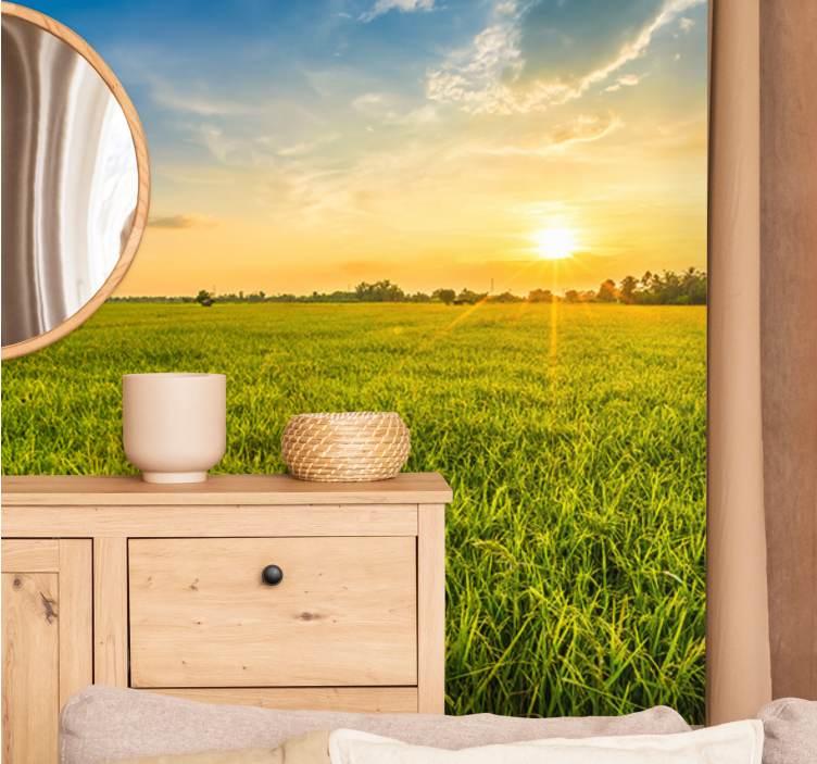 Tapisserie paysage coucher de soleil sur champs verts - TenStickers