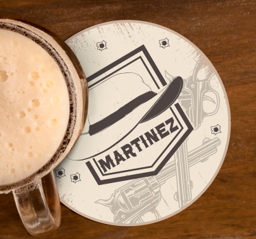 Dessous de verre geek chapeau de cowboy et pistolets - TenStickers
