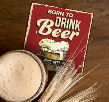 Sticker Né pour boire de la bière année personnalisable - TenStickers