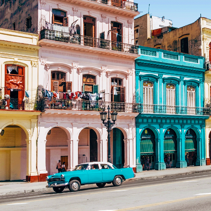 Affiche pour salon design rue et voiture rose et bleu - TenStickers