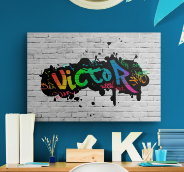 Tableau prénom graffiti sur fond briques - TenStickers