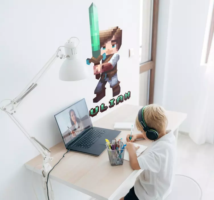 Sticker personnage pixelisé avec épée et nom - TenStickers