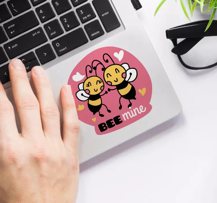 Sticker ordinateur portable amour abeilles "Bee Mine" - TenStickers