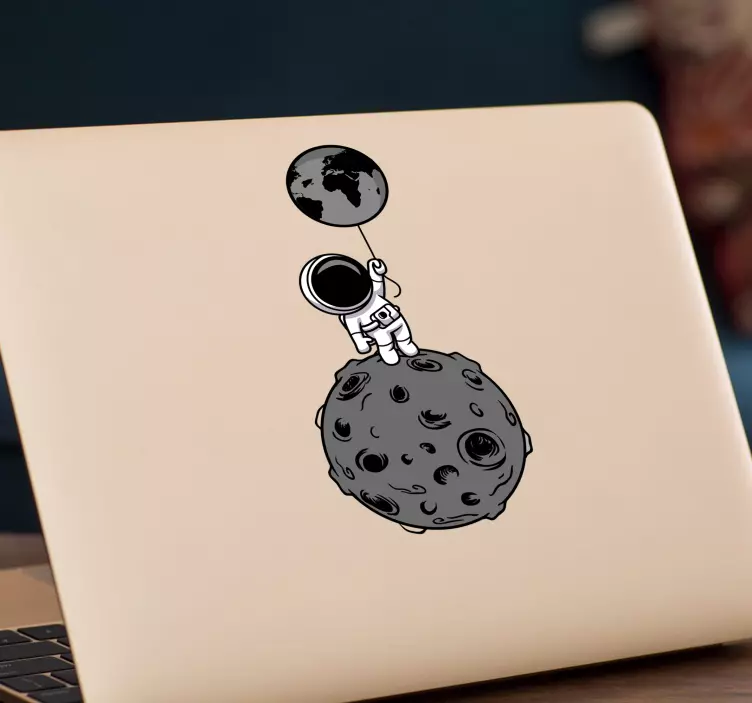 Autocollant ordinateur portable astronaute lune - TenStickers