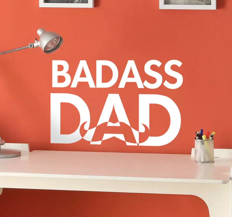 Sticker Badass Dad - TenStickers