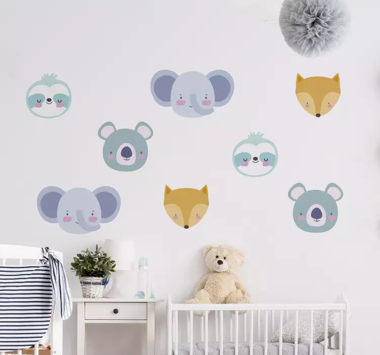 Sticker chambre enfant charmants visages de créatures - TenStickers