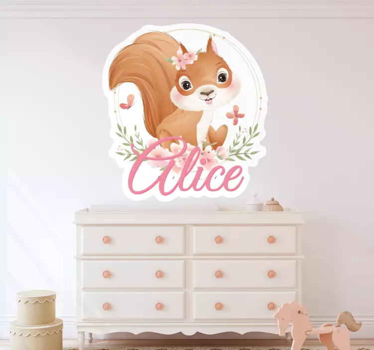 Sticker chambre enfant personnage d'écureuil mignon - TenStickers