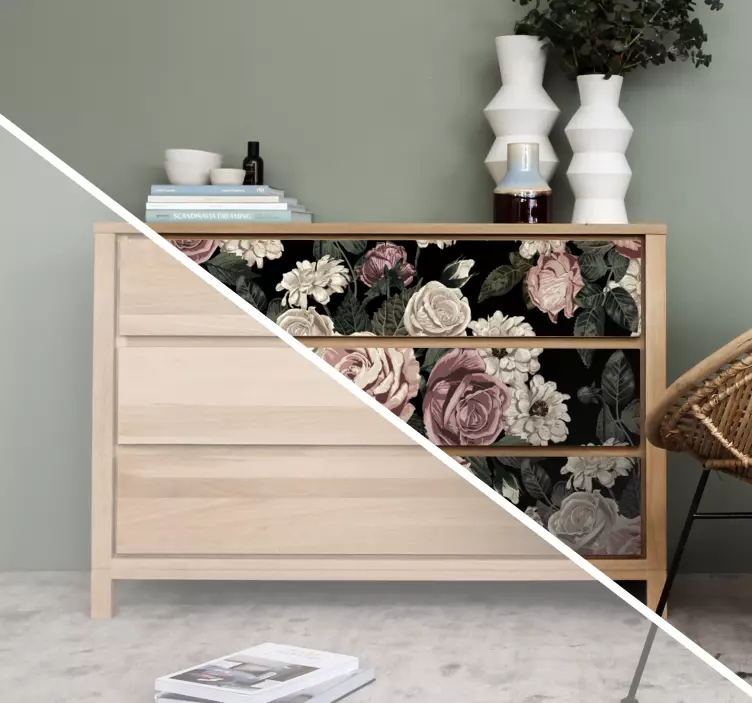 Sticker Meuble sticker de grandes roses - TenStickers