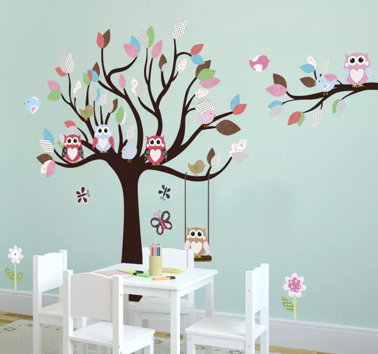 Sticker chambre enfant arbre hiboux et feuilles colorées - TenStickers