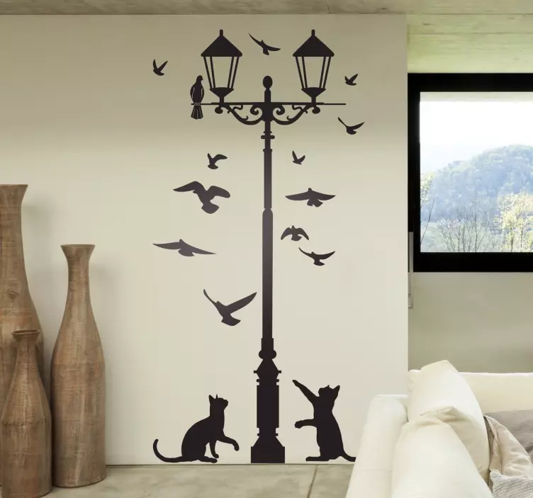 Sticker oiseaux et chats autour d'un lampadaire - TenStickers