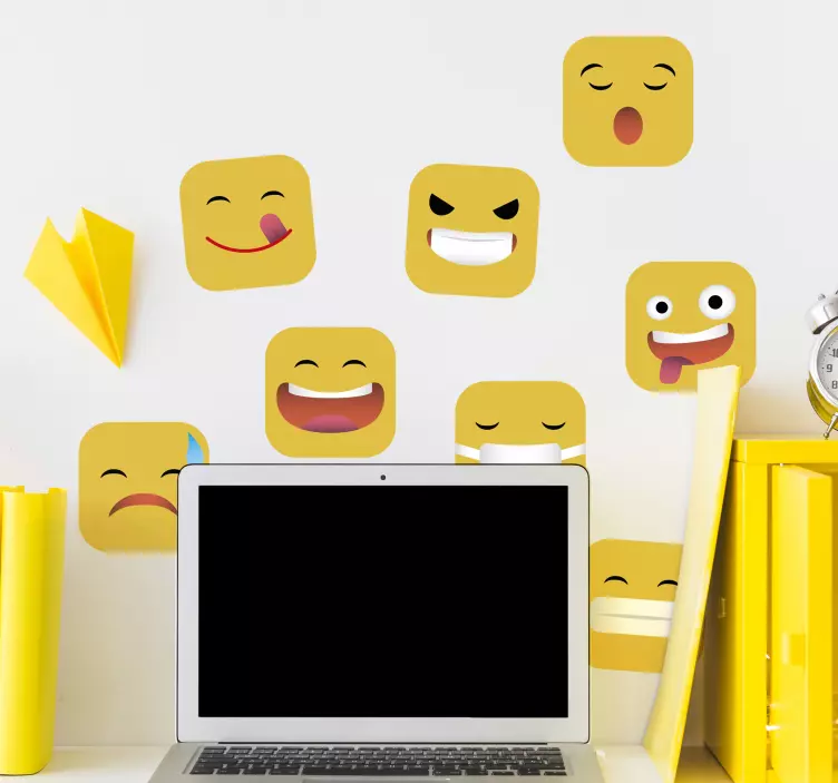 Sticker ligne ensemble d'expressions emoji - TenStickers