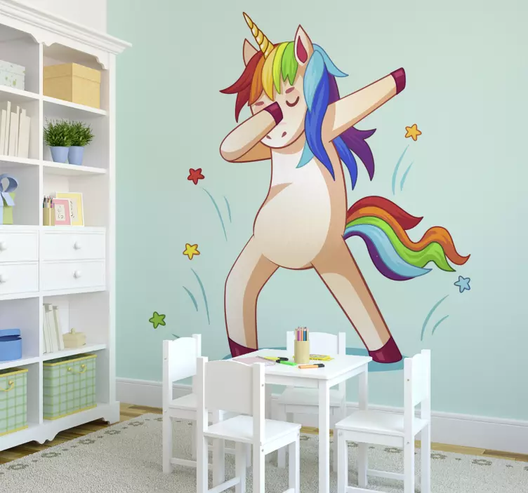 Sticker mural enfant licorne qui fait un dab et étoiles - TenStickers