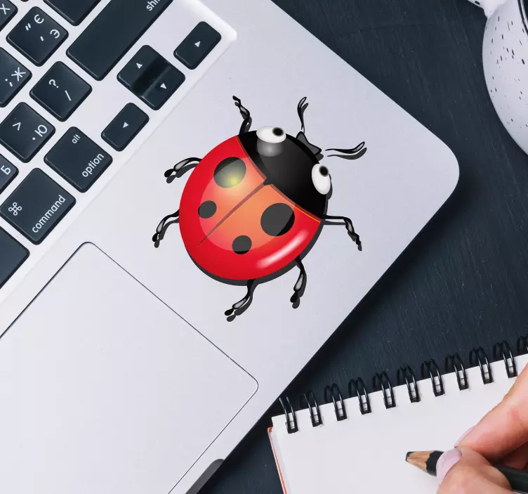 Sticker ordinateur portable petite coccinelle - TenStickers