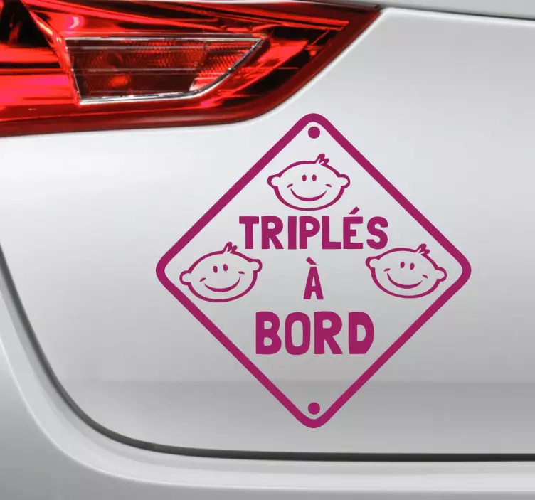 Autocollant bébé à bord triplés à bord - TenStickers