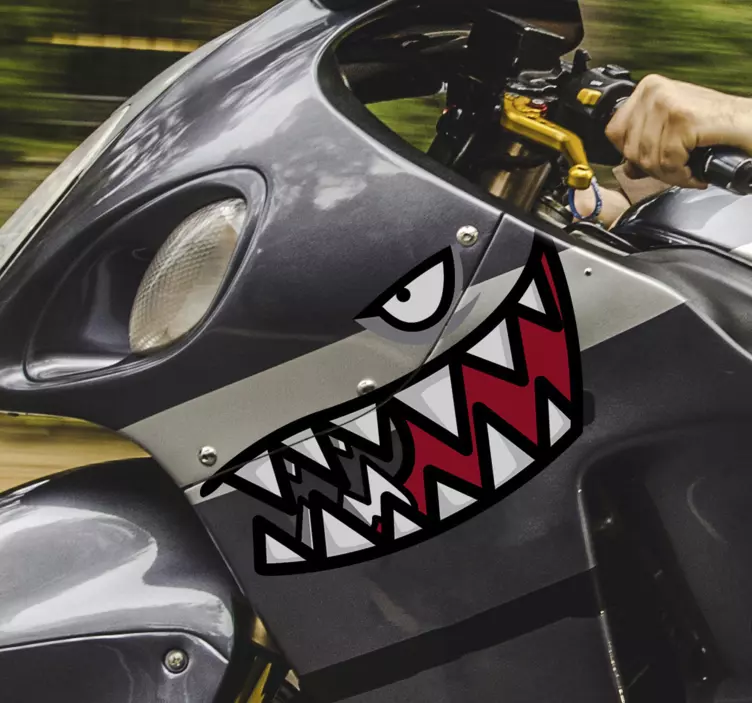 Sticker moto requin profil - TenStickers
