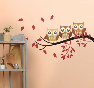 Sticker fenêtre trois hiboux sur une branche - TenStickers