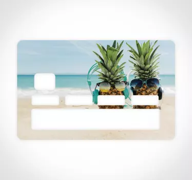 Sticker carte bancaire ananas à la plage - TenStickers