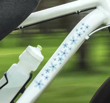 Sticker vélo fleurs bleues - TenStickers