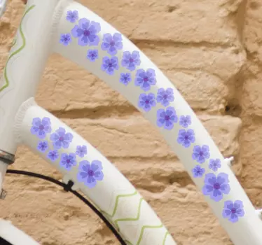 Sticker vélo petites fleurs violettes - TenStickers