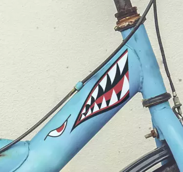 Sticker vélo visage et dents de requin - TenStickers