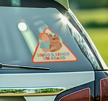 Sticker voiture personnalisé bébé à bord – enfant et chien - TenStickers