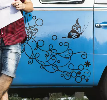 Sticker voiture papillon et feuilles - TenStickers