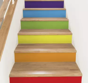 Sticker contre marche escalier motif arc en ciel - TenStickers
